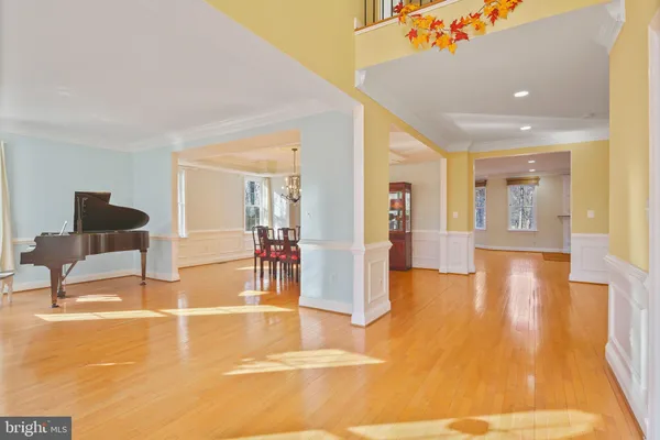 $949,000 | 518 Calvin Lane, Rockville, MD 20851