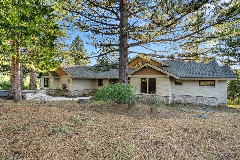 238 Clouds Rest Portola, CA 96122 - Photo 30 of 34 a house view with a outdoor space