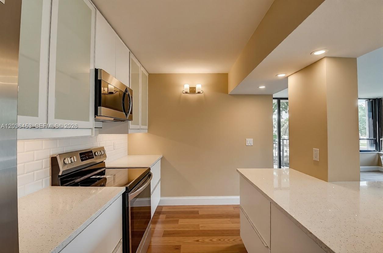 799 Jeffery Street Boca Raton, FL 33487 - Photo 12 of 15