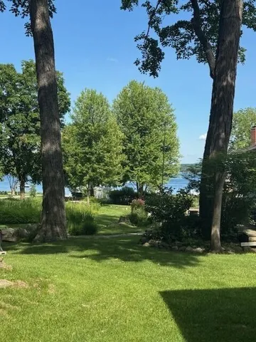 $3,500 | 326 Fontana Lane, Fontana, WI 53125