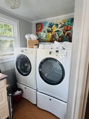 $3,500 | 326 Fontana Lane, Fontana, WI 53125