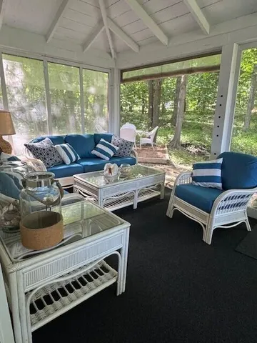 $3,500 | 326 Fontana Lane, Fontana, WI 53125