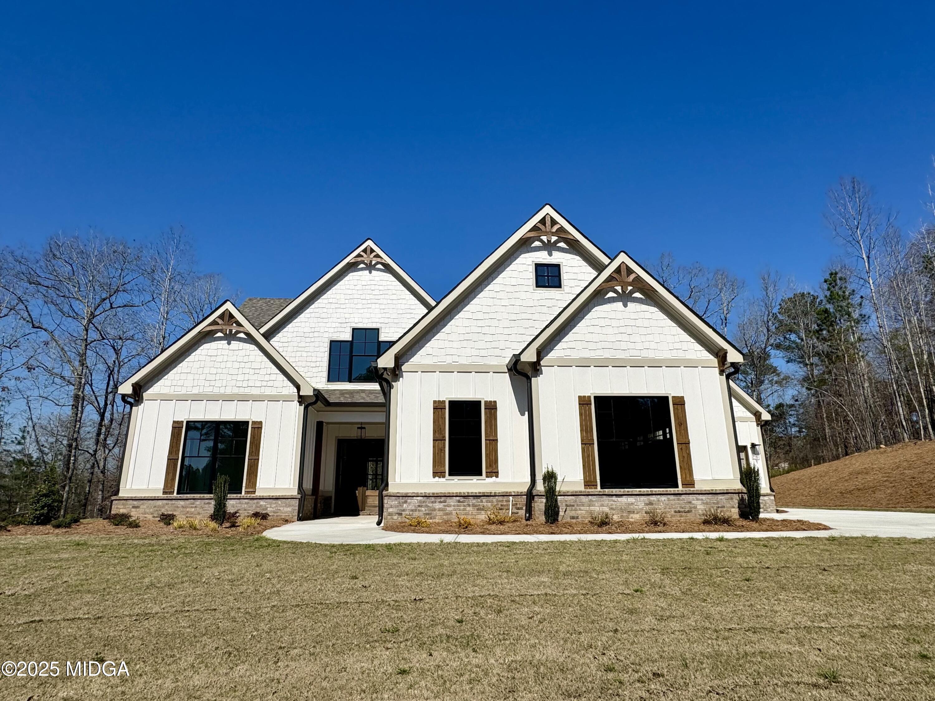100 Tuxedo Circle Forsyth, GA 31029 - Photo 1 of 39 IMG_1155