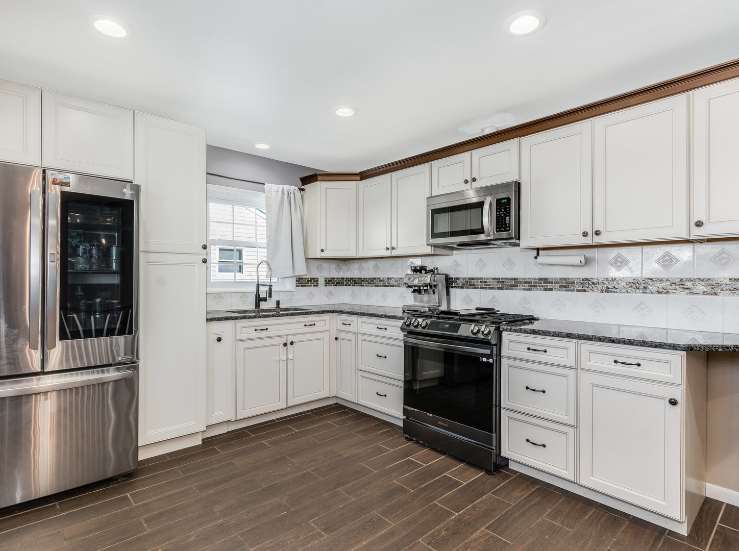 724 Echo Avenue Romeoville, IL 60446 - Photo 5 of 25