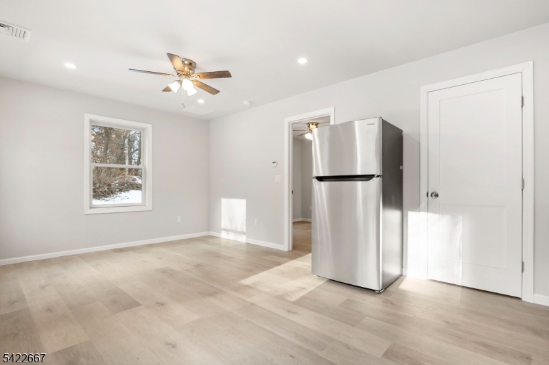 7 Mountain Road Denville, NJ 07834 - Photo 4 of 18