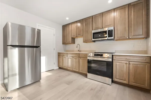 $2,000 | 7 Mountain Road, Denville, NJ 07834