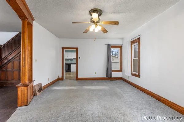 $215,000 | 1 Grand Boulevard, Battle Creek, MI 49015