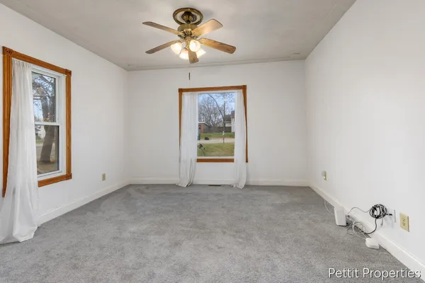 $215,000 | 1 Grand Boulevard, Battle Creek, MI 49015