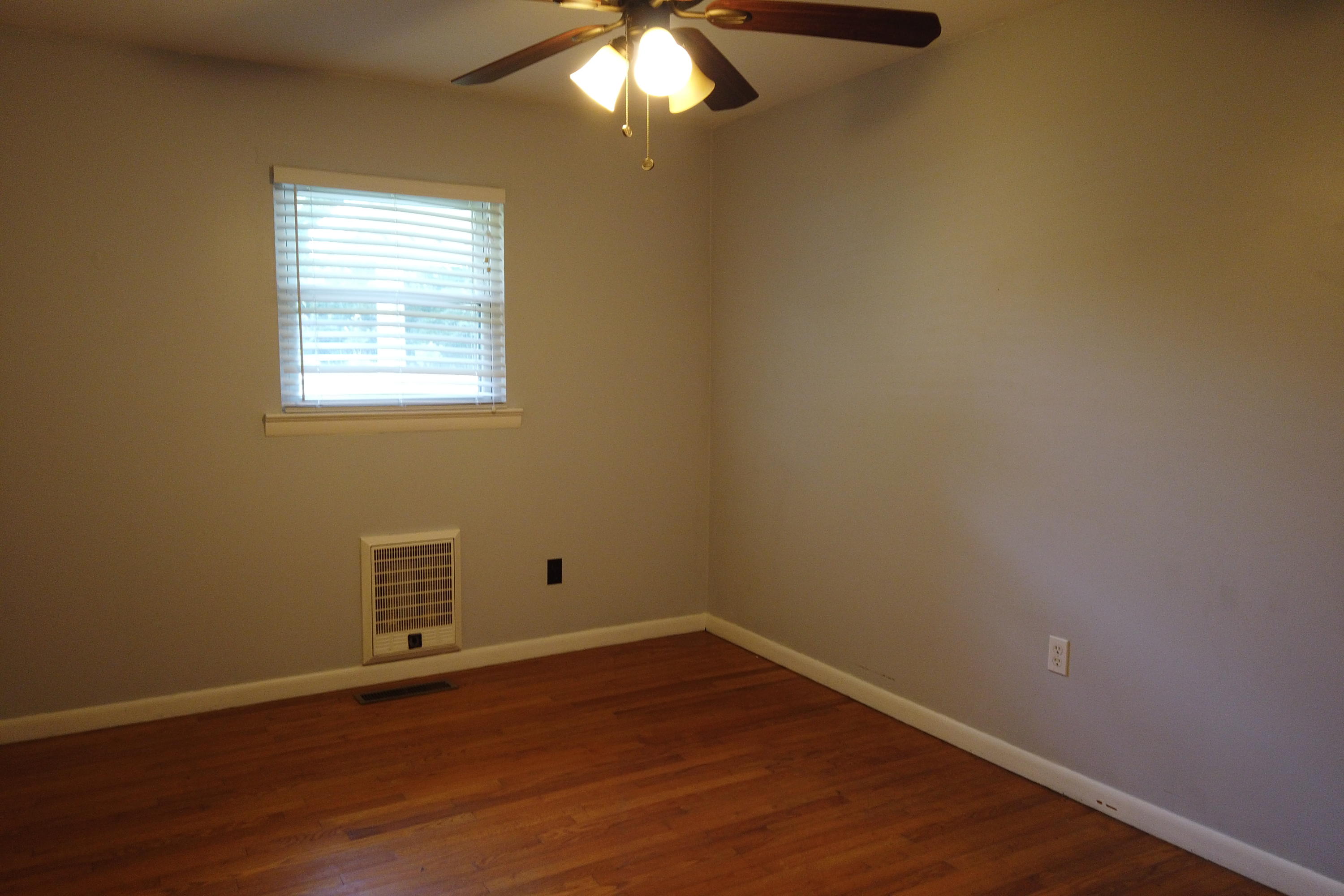 1041 Graysville Road Ringgold, GA 30736 - Photo 33 of 37 bedroom