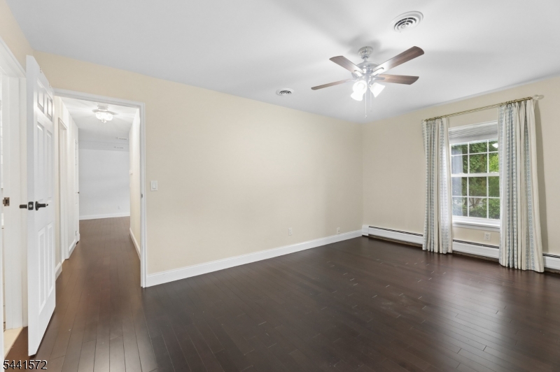 364 East Ridgewood Avenue, Unit 3 Ridgewood, NJ 07450 - Photo 15 of 32