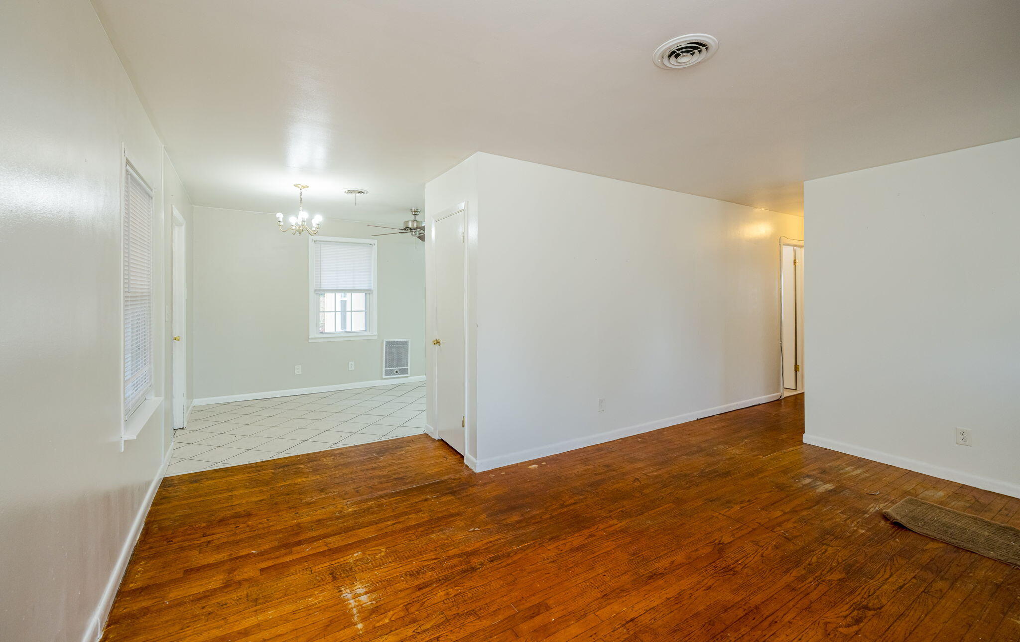 1090 Horseshoe Road Augusta, GA 30906 - Photo 12 of 37 Living room to dining room