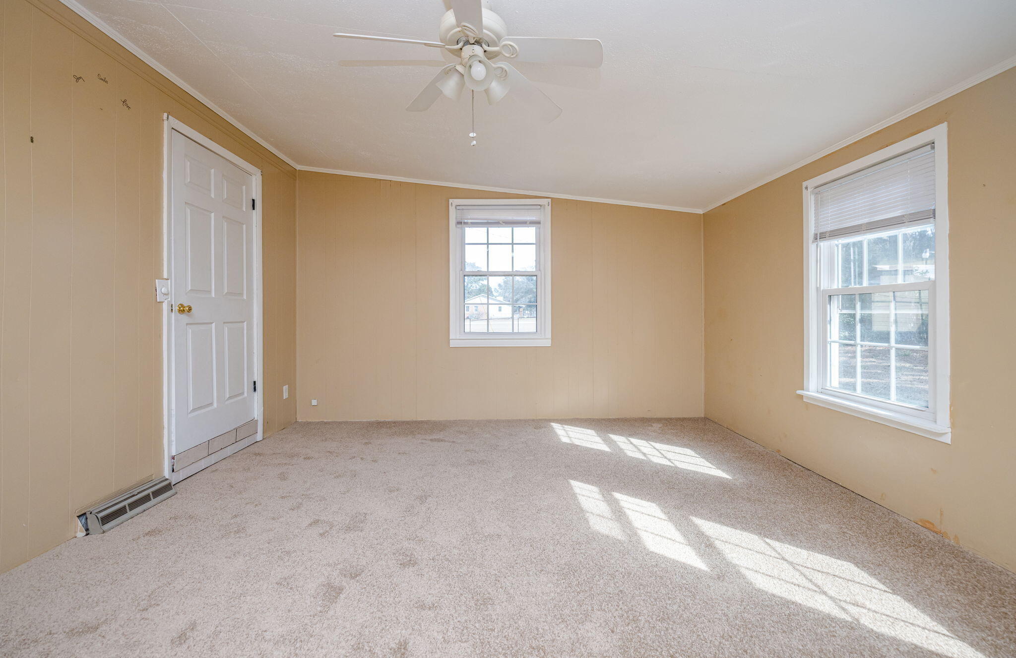 1090 Horseshoe Road Augusta, GA 30906 - Photo 22 of 37 Newer vinyl windows through out
