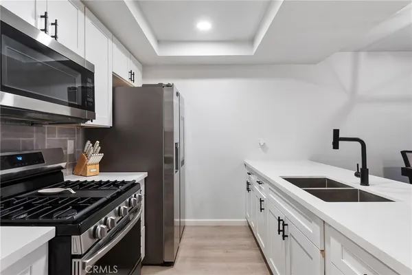 $444,900 | 159 South Wilmington Avenue, Unit F, Compton, CA 90220