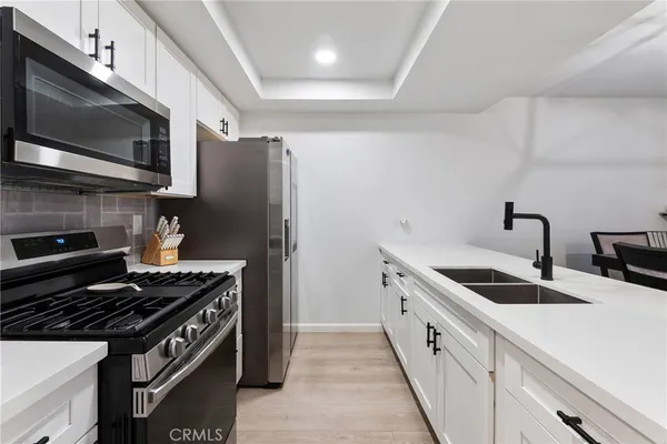 $444,900 | 159 South Wilmington Avenue, Unit F, Compton, CA 90220