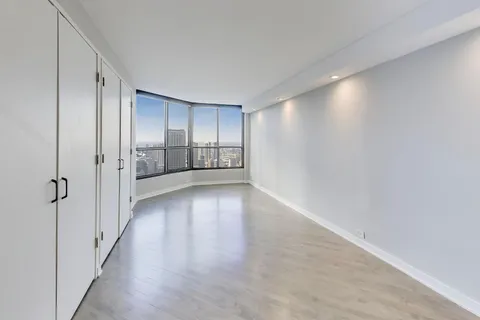 $499,000 | 405 North Wabash Avenue, Unit 4904, Chicago, IL 60611