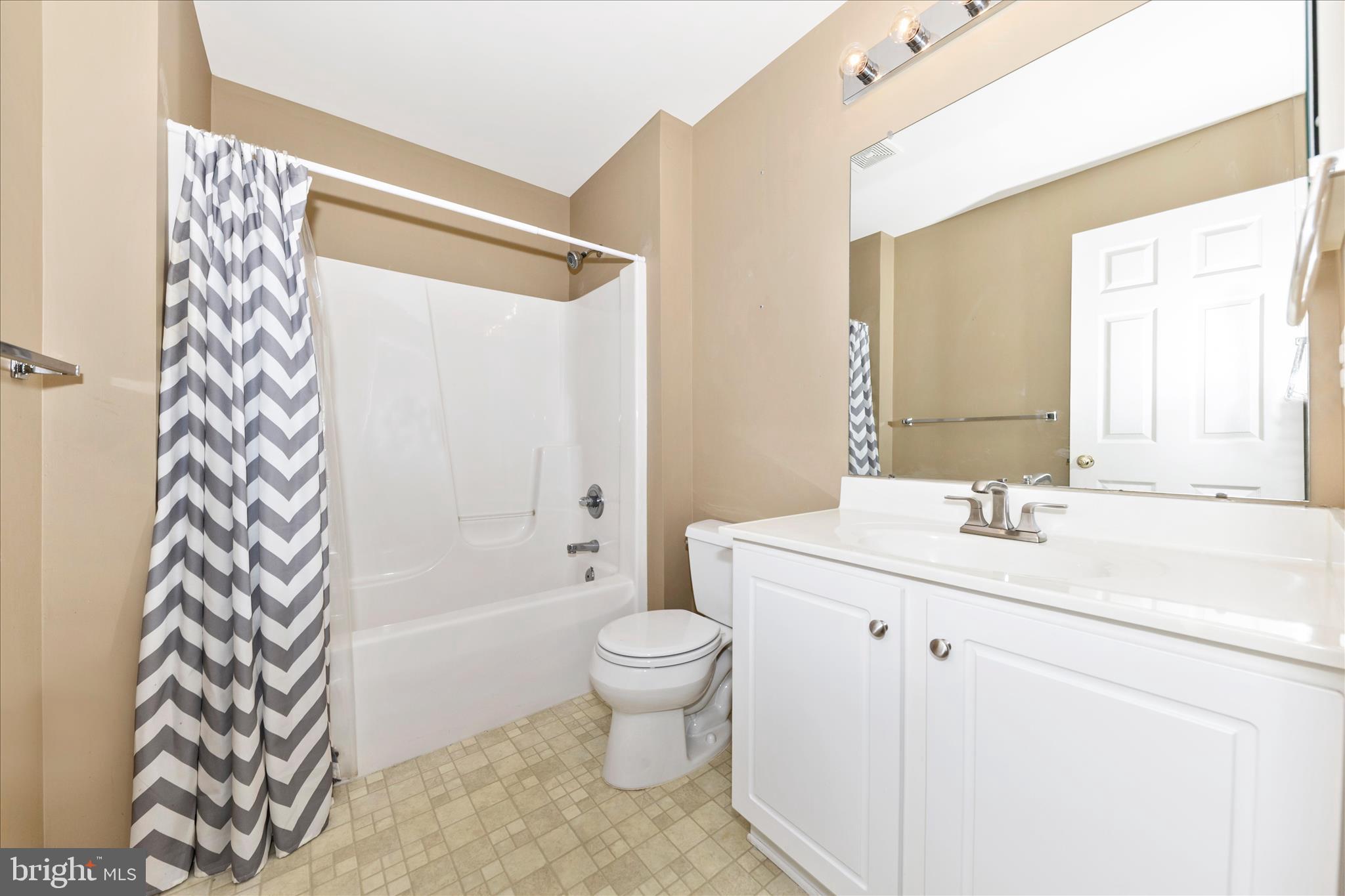 207 Tiger Way Boonsboro, MD 21713 - Photo 33 of 62 Hall Bath