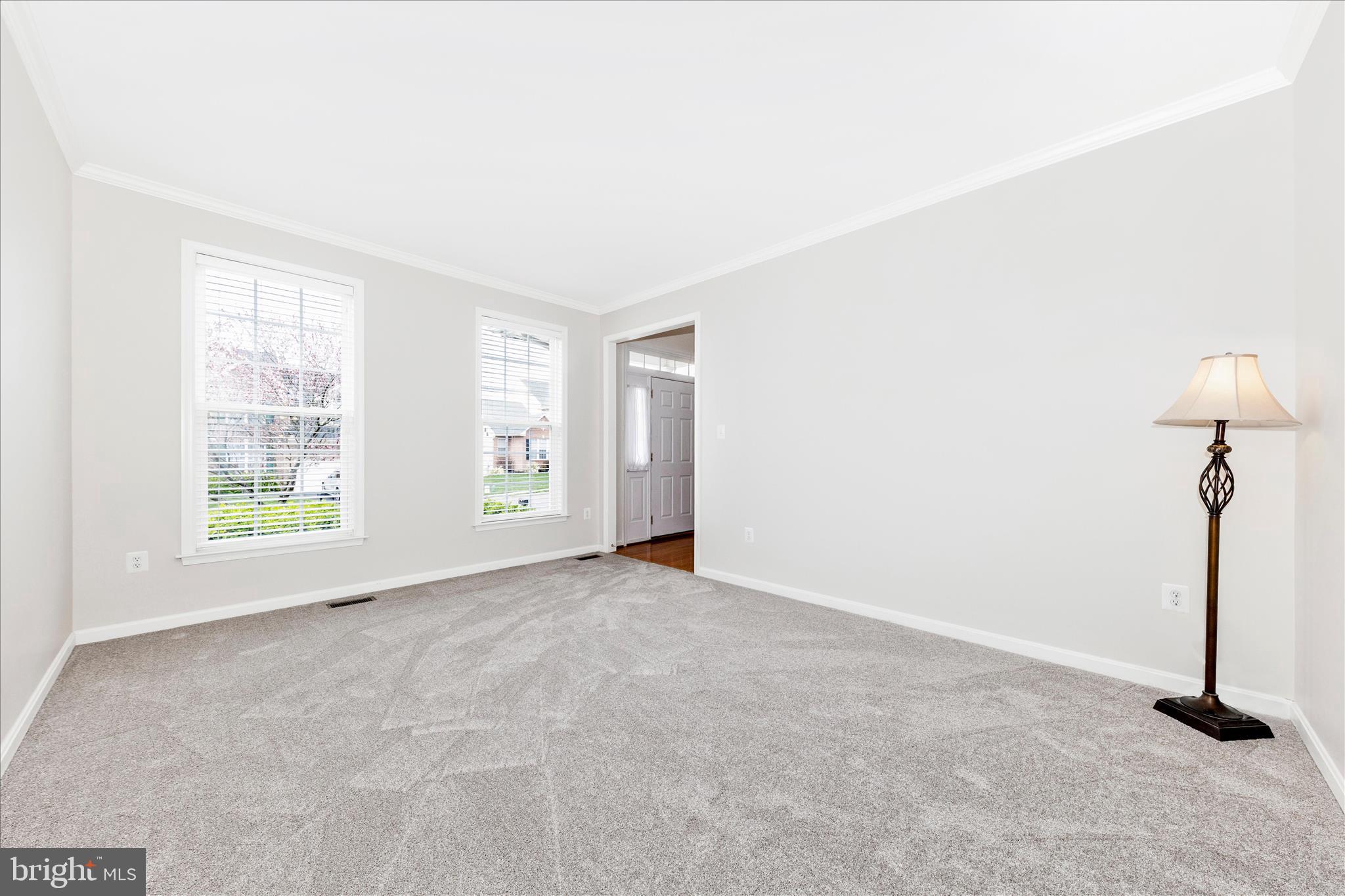 207 Tiger Way Boonsboro, MD 21713 - Photo 6 of 62 Living Room