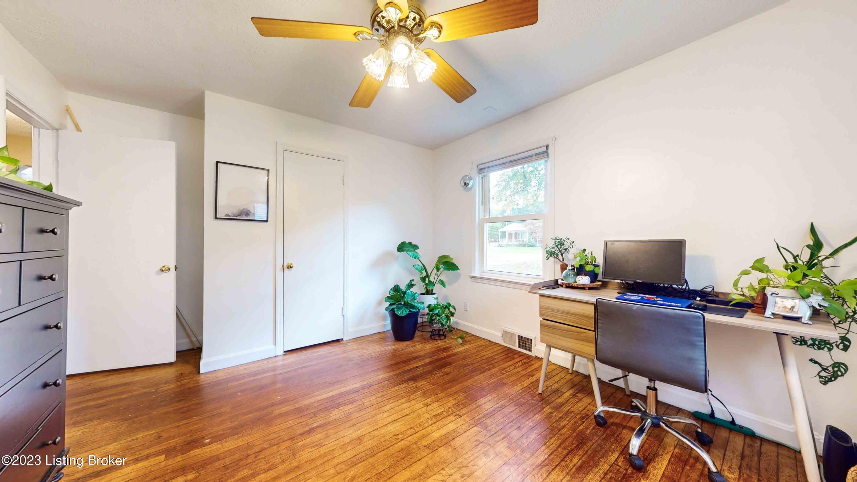 3517 Olive Road Louisville, KY 40219 - Photo 21 of 46 3517-Olive-Rd_019
