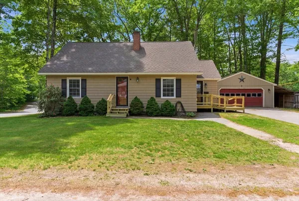$380,000 | 7 1st Street, Lisbon, ME 04252