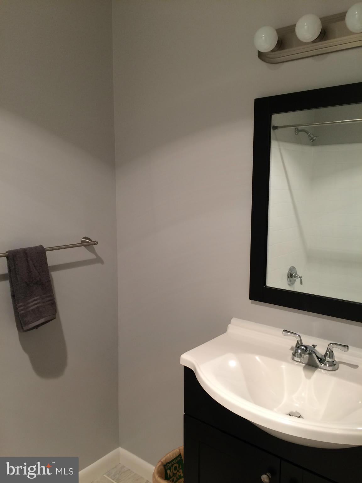 447 Colonial Ridge Lane Arnold, MD 21012 - Photo 20 of 30 full bath upper level