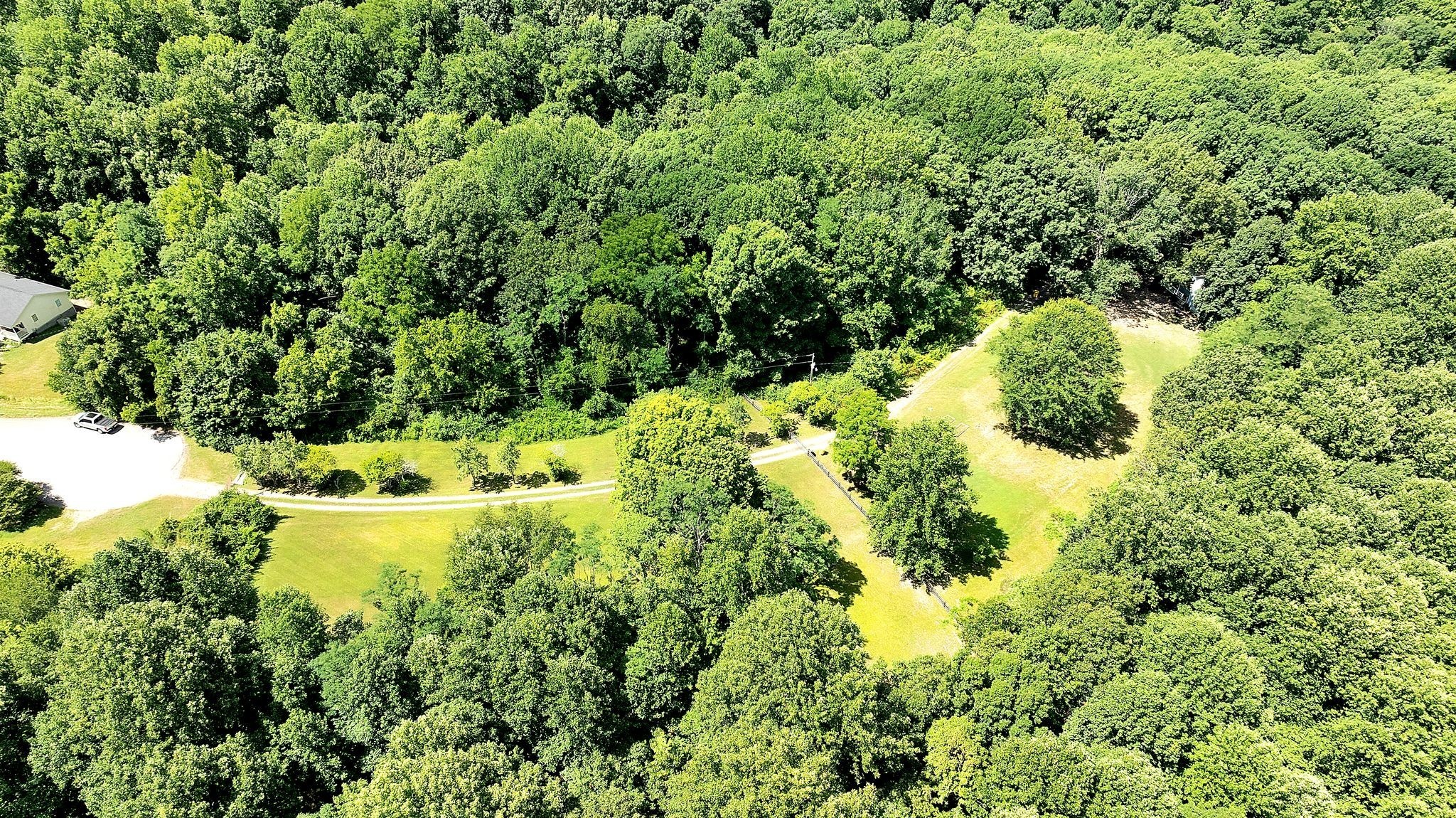 0 Hargrove Ridge Road Franklin, TN 37064 - Photo 21 of 72 side shot of property entrance and grass lawns