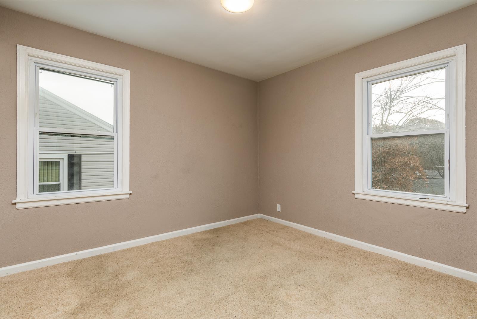 8540 Leith Avenue Berkeley, MO 63134 - Photo 8 of 16