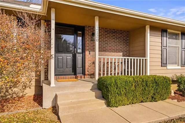 $310,000 | 2120 Southeast 3rd Street, Lee's Summit, MO 64063