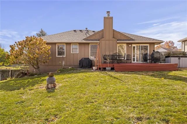 $310,000 | 2120 Southeast 3rd Street, Lee's Summit, MO 64063