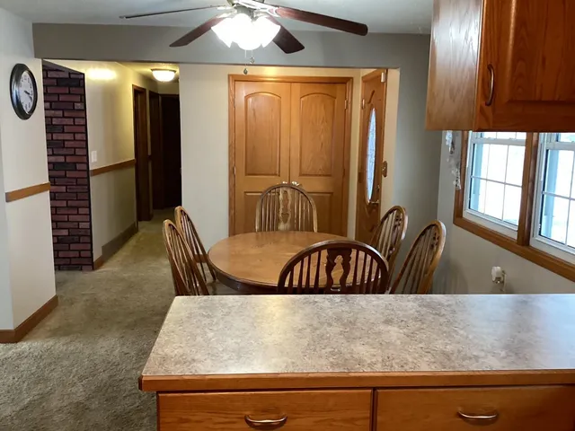 $189,900 | 1105 Crestview Road, Albert Lea, MN 56007