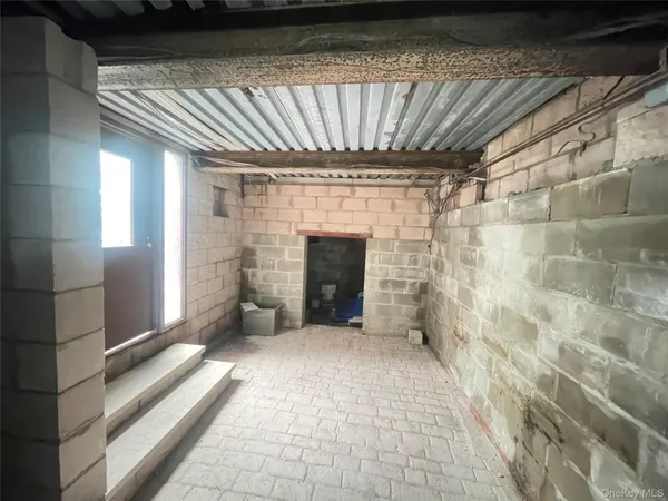 $1,150,000 | 166-65 17th Road | Clearview