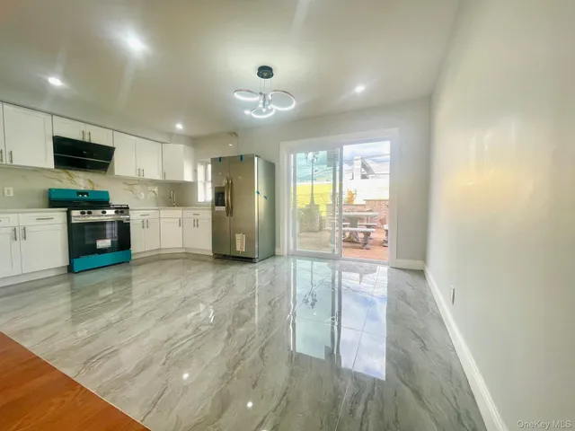 $1,180,000 | 166-65 17th Road | Clearview