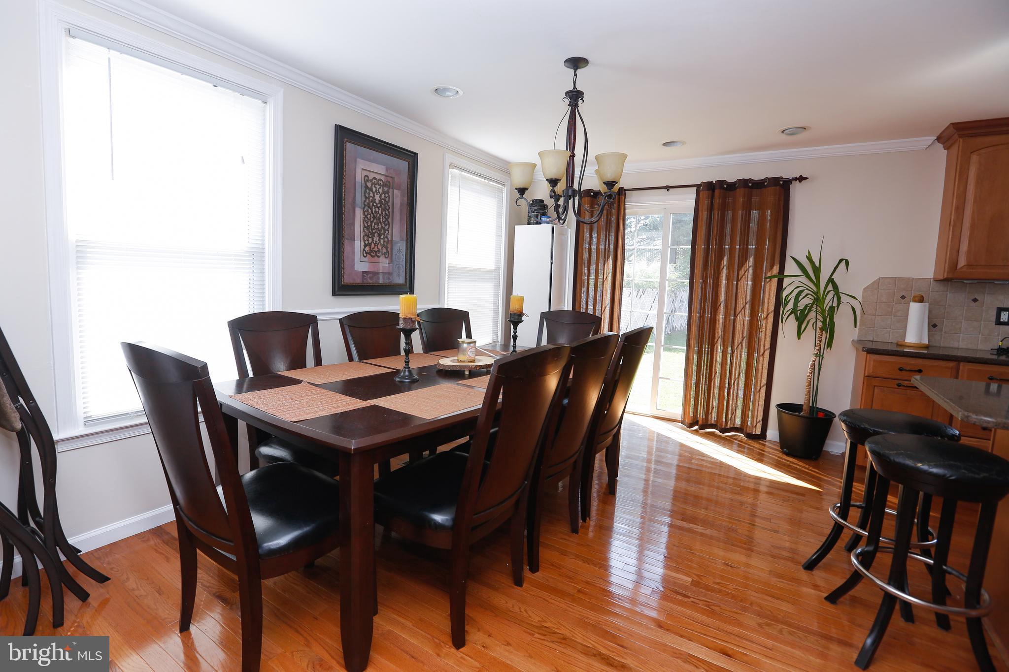 5822 Hudson Road Bensalem, PA 19020 - Photo 15 of 45 Dining