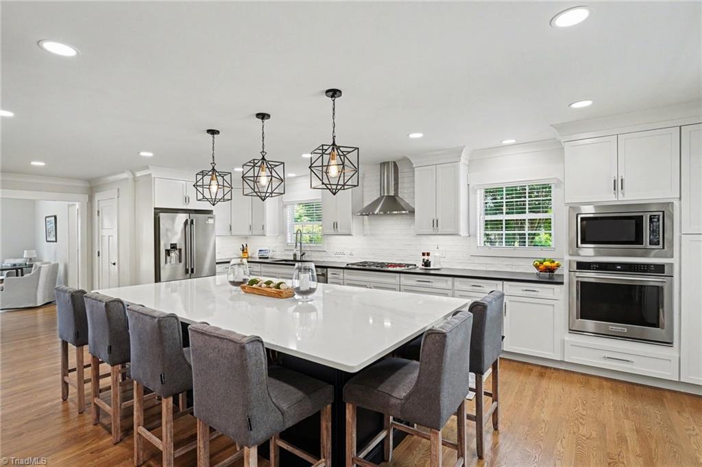 4517 Tower Road Greensboro, NC 27410 - Photo 4 of 35
