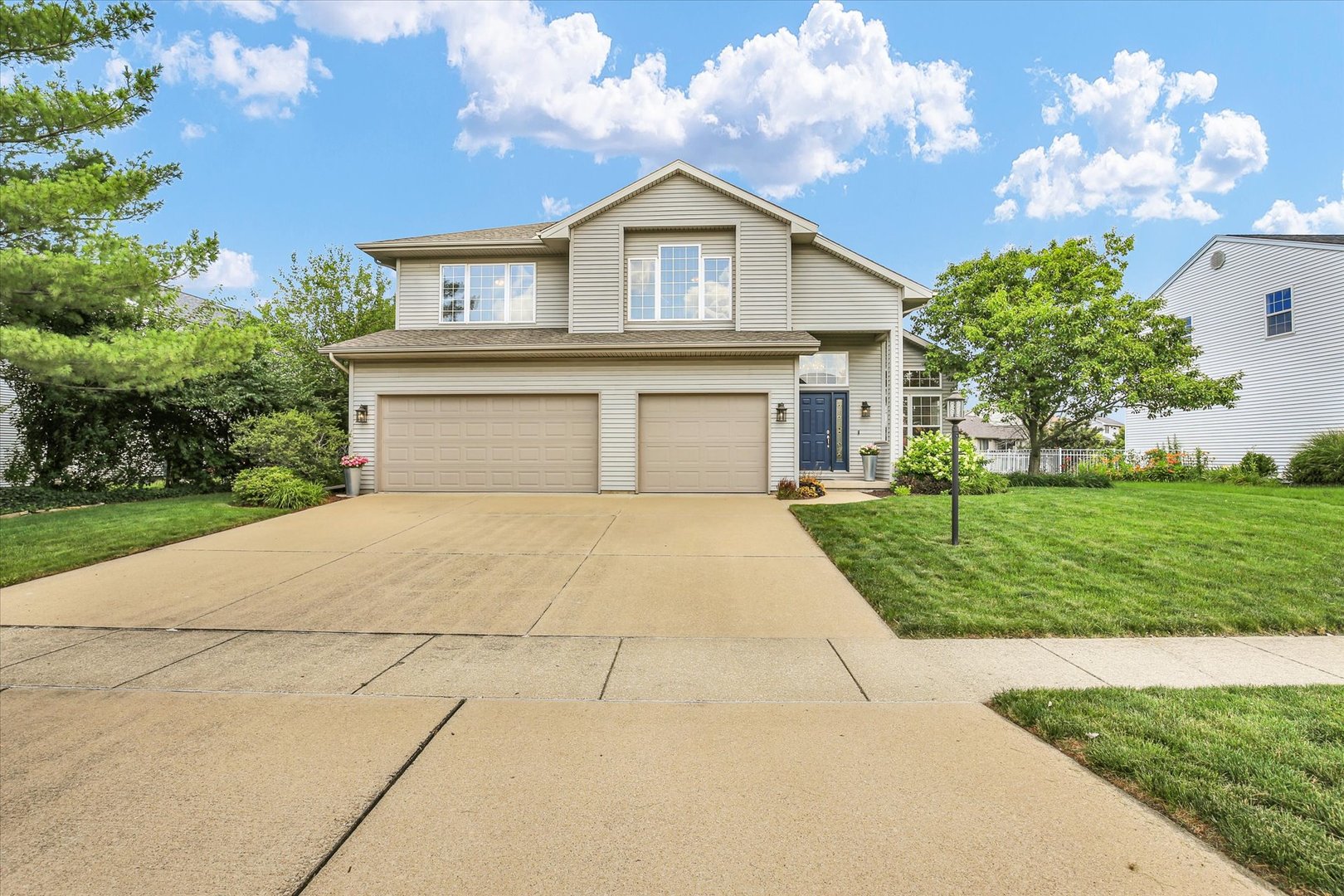 1511 Bridge Point Lane Champaign, IL 61822 - Photo 4 of 48