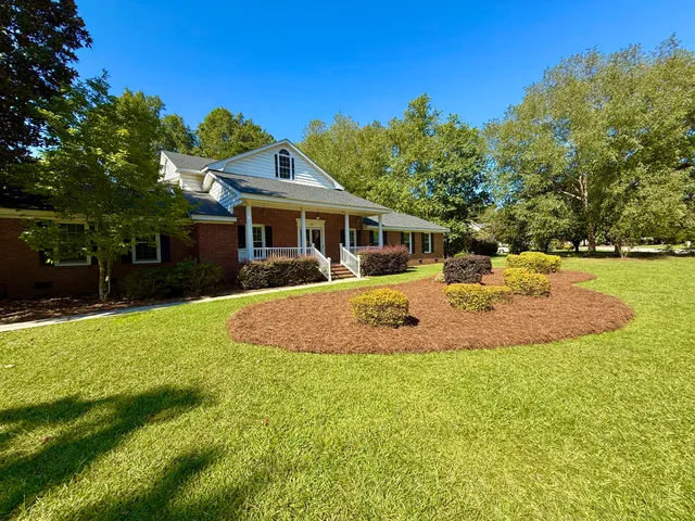 $699,000 | 1305 Salem Road, Hartsville, SC 29550