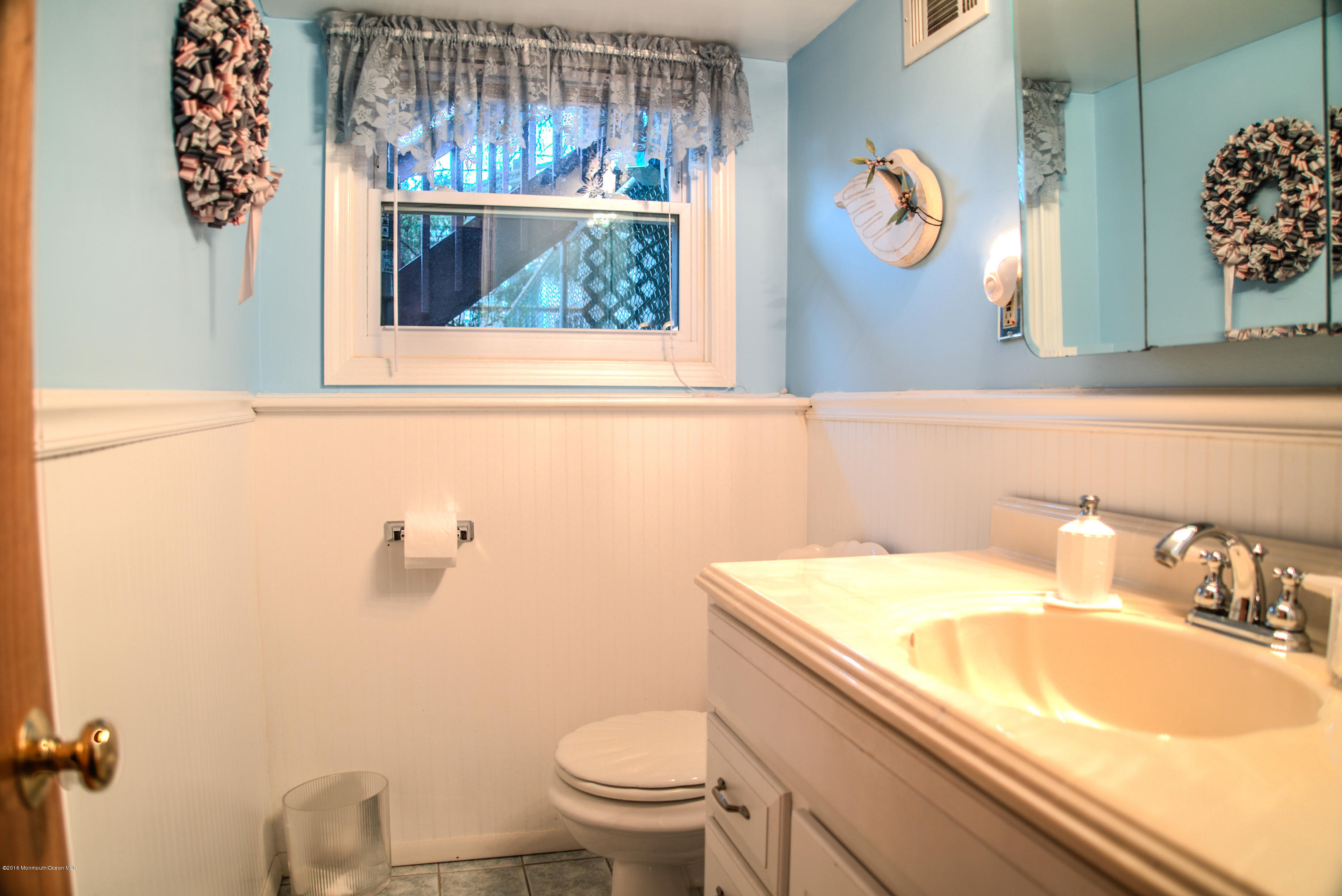 10 Nottingham Road Manalapan, NJ 07726 - Photo 19 of 25 Room 4
