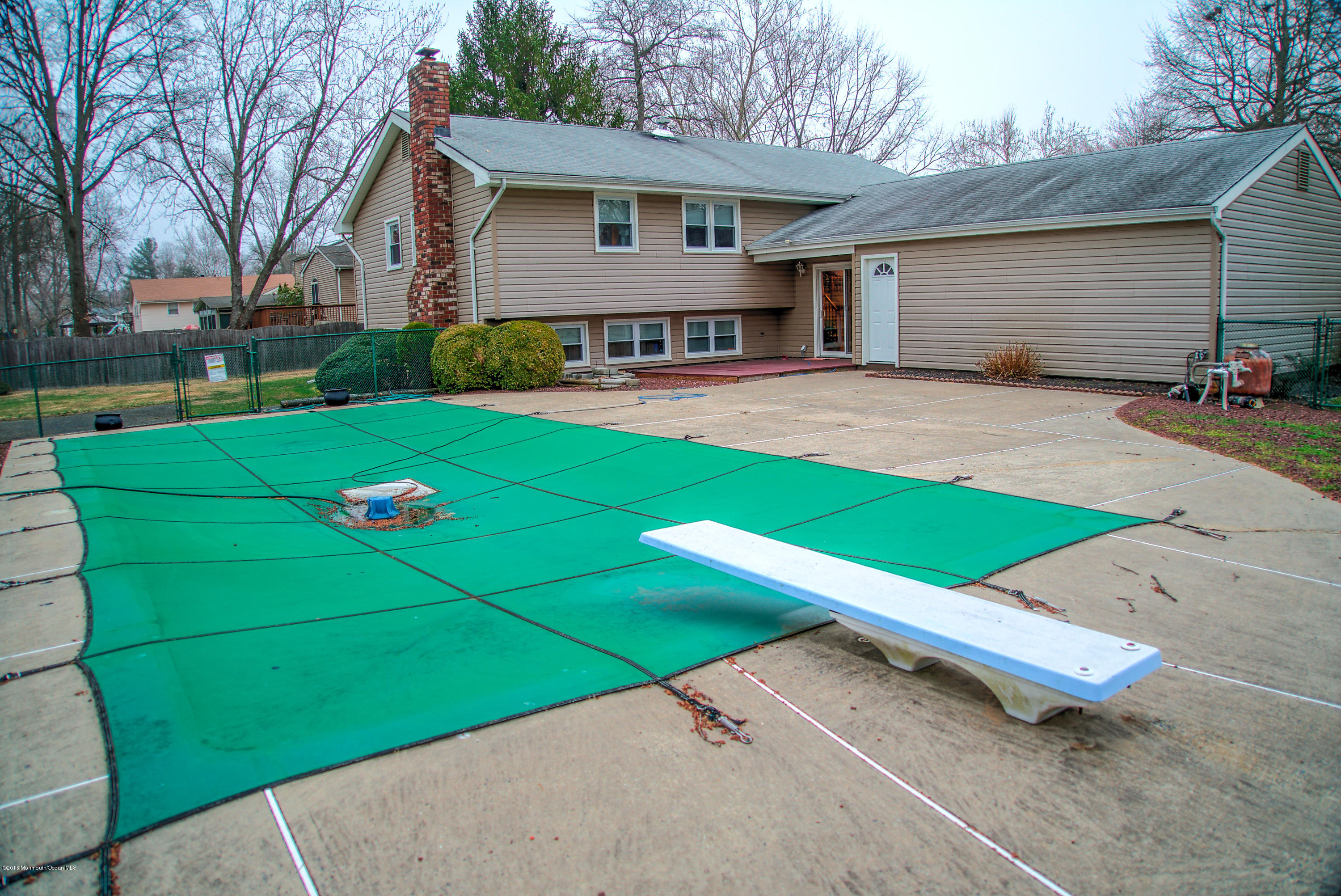 10 Nottingham Road Manalapan, NJ 07726 - Photo 22 of 25 Outside 2