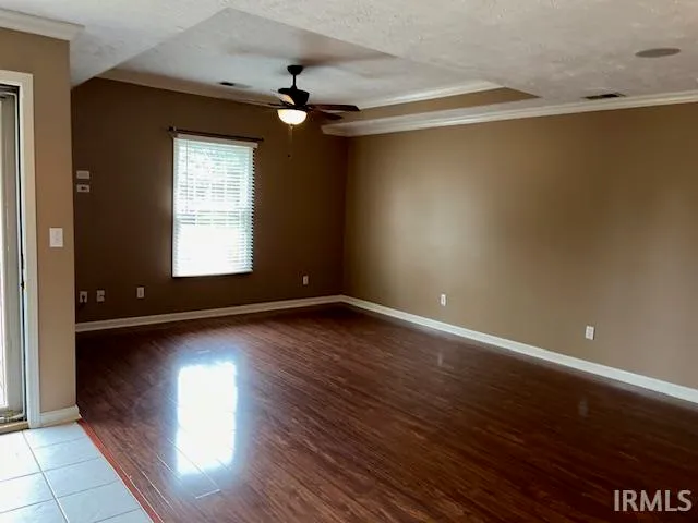 $1,995 | 8100 Covington Court, Newburgh, IN 47630