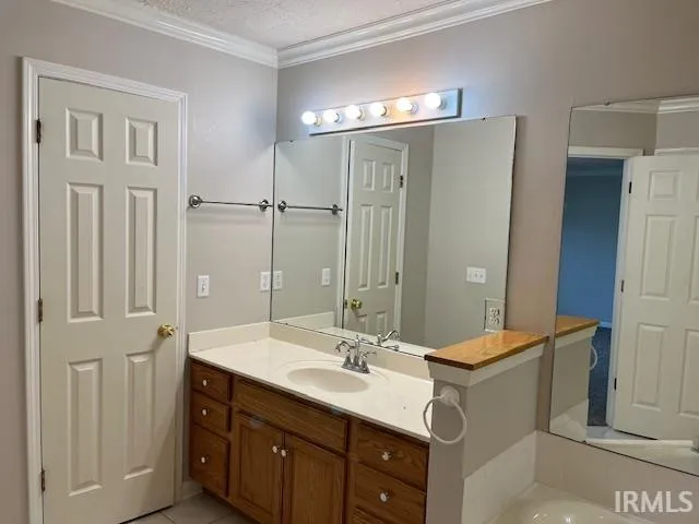 $1,995 | 8100 Covington Court, Newburgh, IN 47630