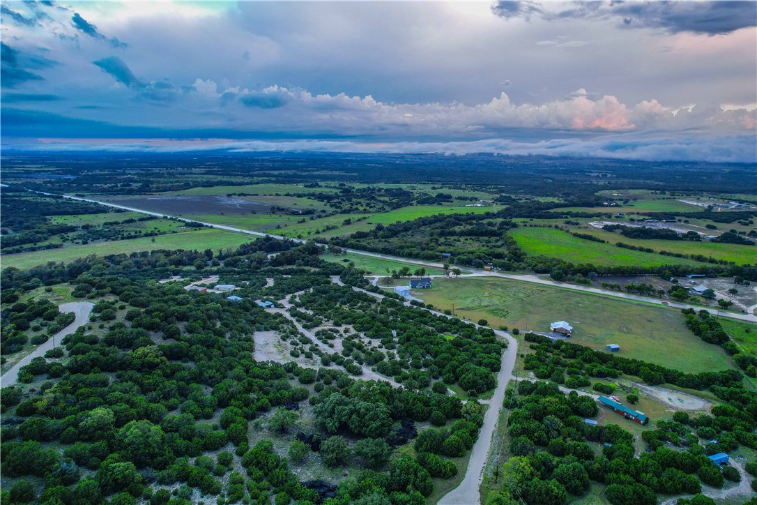 152 Pr 2121 Meridian, TX 76665 - Photo 5 of 41