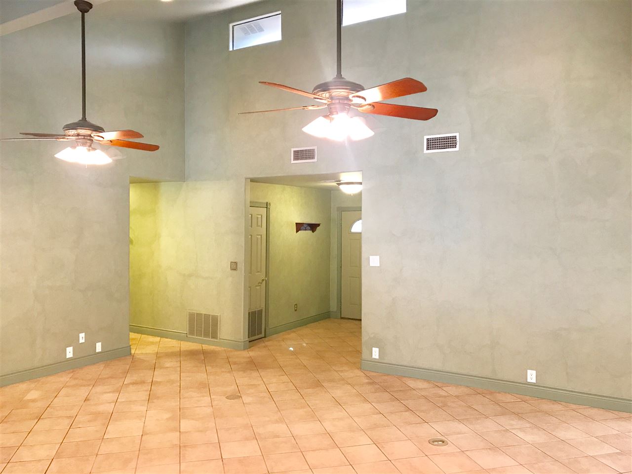 710 Merlin Road Laredo, TX 78041 - Photo 11 of 20 Gallery Image 11