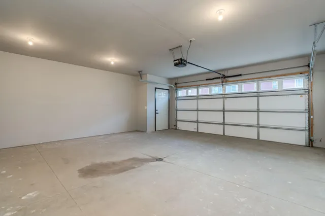 $299,900 | 3068 Bluestem Trail, Mankato, MN 56001