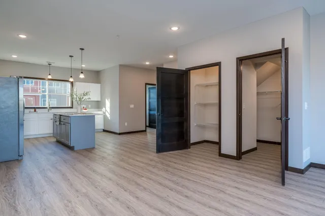 $299,900 | 3068 Bluestem Trail, Mankato, MN 56001