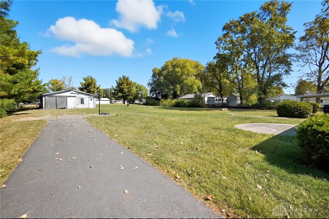 6445 Heffner Road Tipp City, OH 45371 - Photo 31 of 34 Dedicated drive to outbuilding