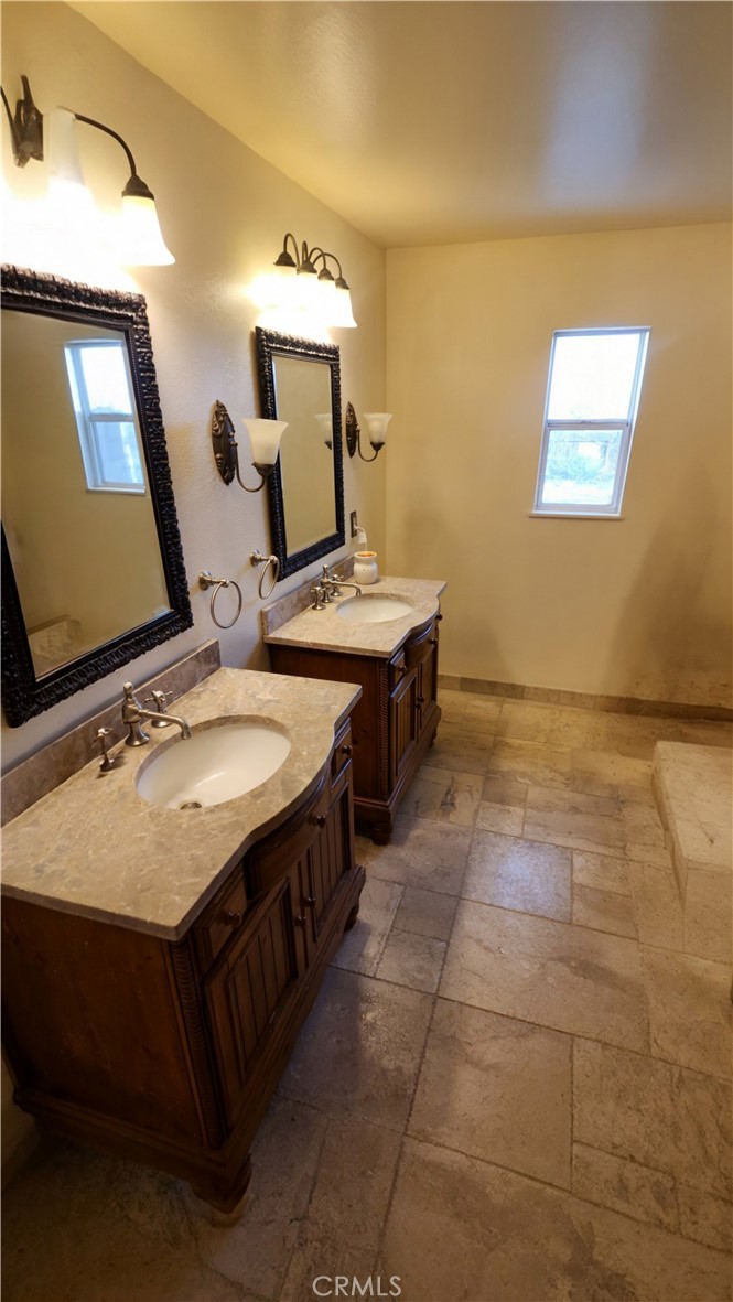 5883 Fremontia Road Oak Hills, CA 92344 - Photo 21 of 23