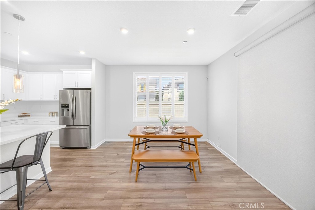 493 West Buttercup Lane Rialto, CA 92376 - Photo 6 of 37 Gallery Image 6