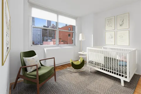 $6,895 | 1675 York Avenue, Unit 3L | Upper East Side