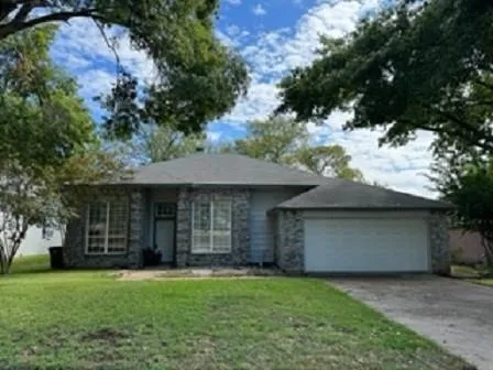 $2,500 | 4103 Meadow Drive, Grapevine, TX 76051