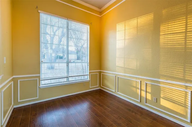 $2,500 | 4103 Meadow Drive, Grapevine, TX 76051