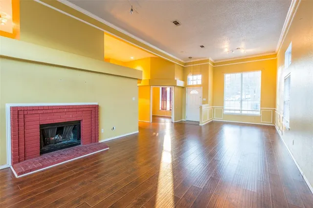 $2,500 | 4103 Meadow Drive, Grapevine, TX 76051